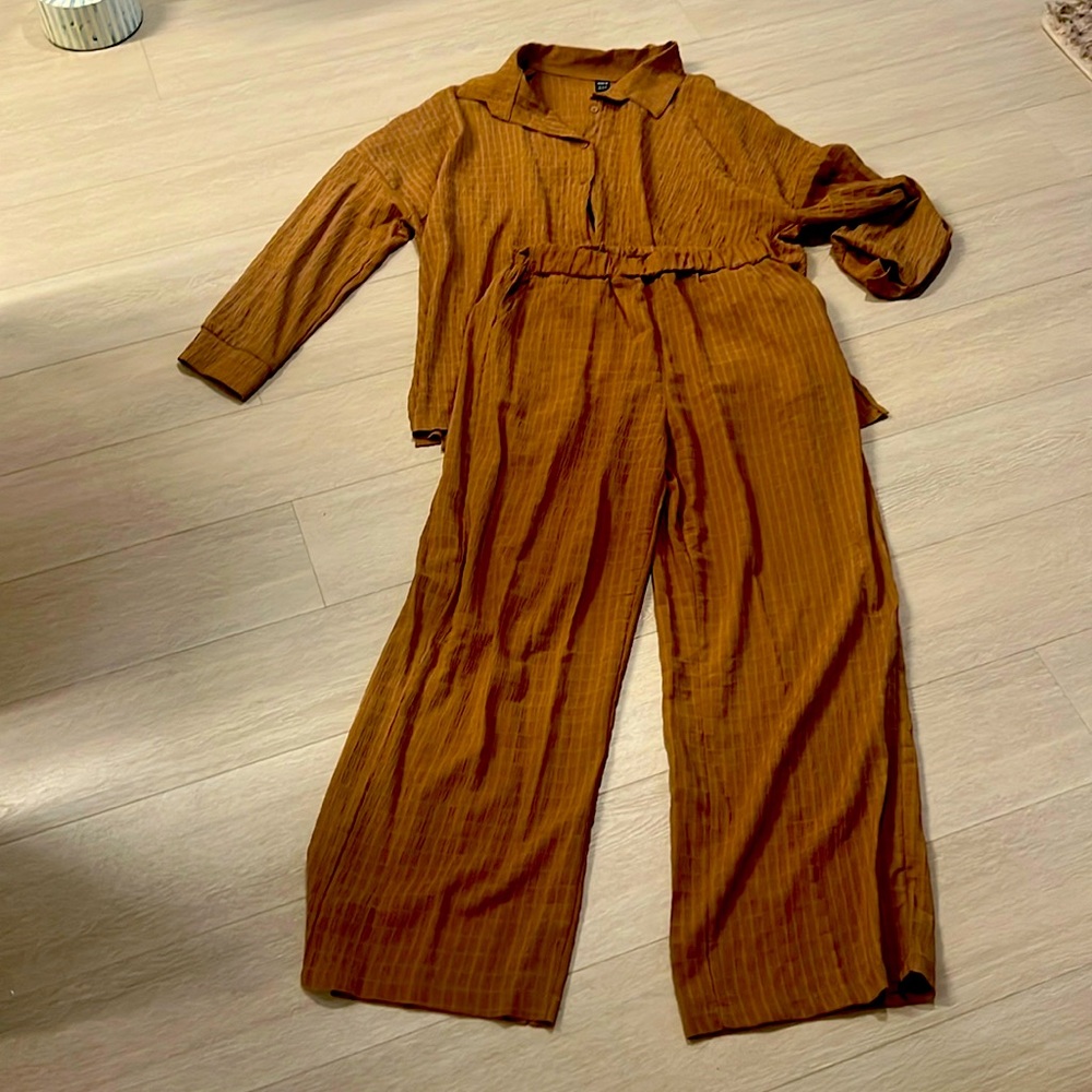 Set of pants and chemise - perfect for any occasion